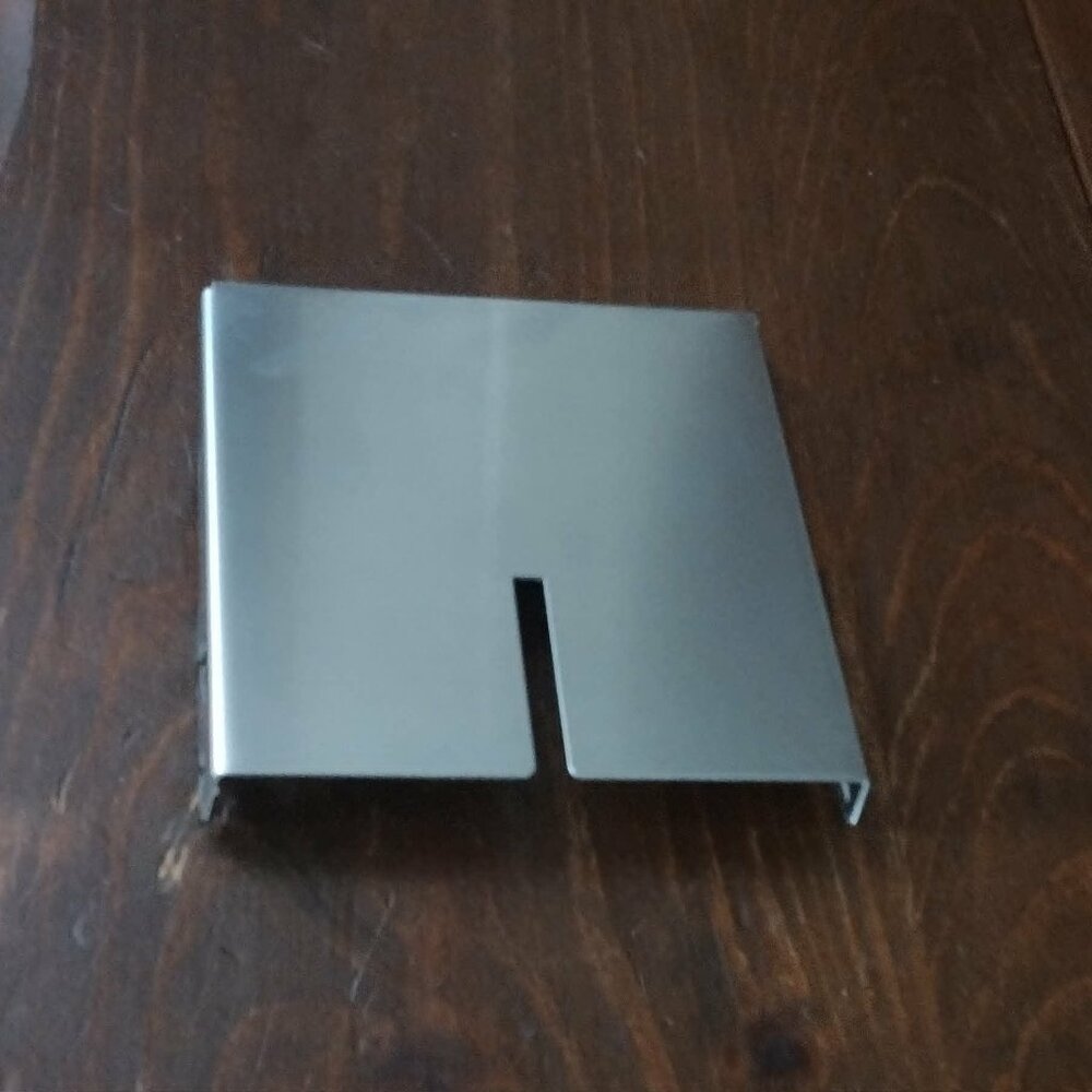 New - Wood Stove Fan Metal Bracket Plate for Portable Propane Heaters - Picture 3 of 3